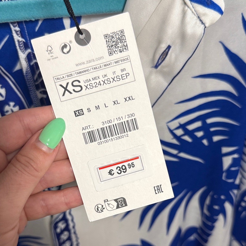 Zara Blue and White Palm Print Shirt - Picture 2 of 3